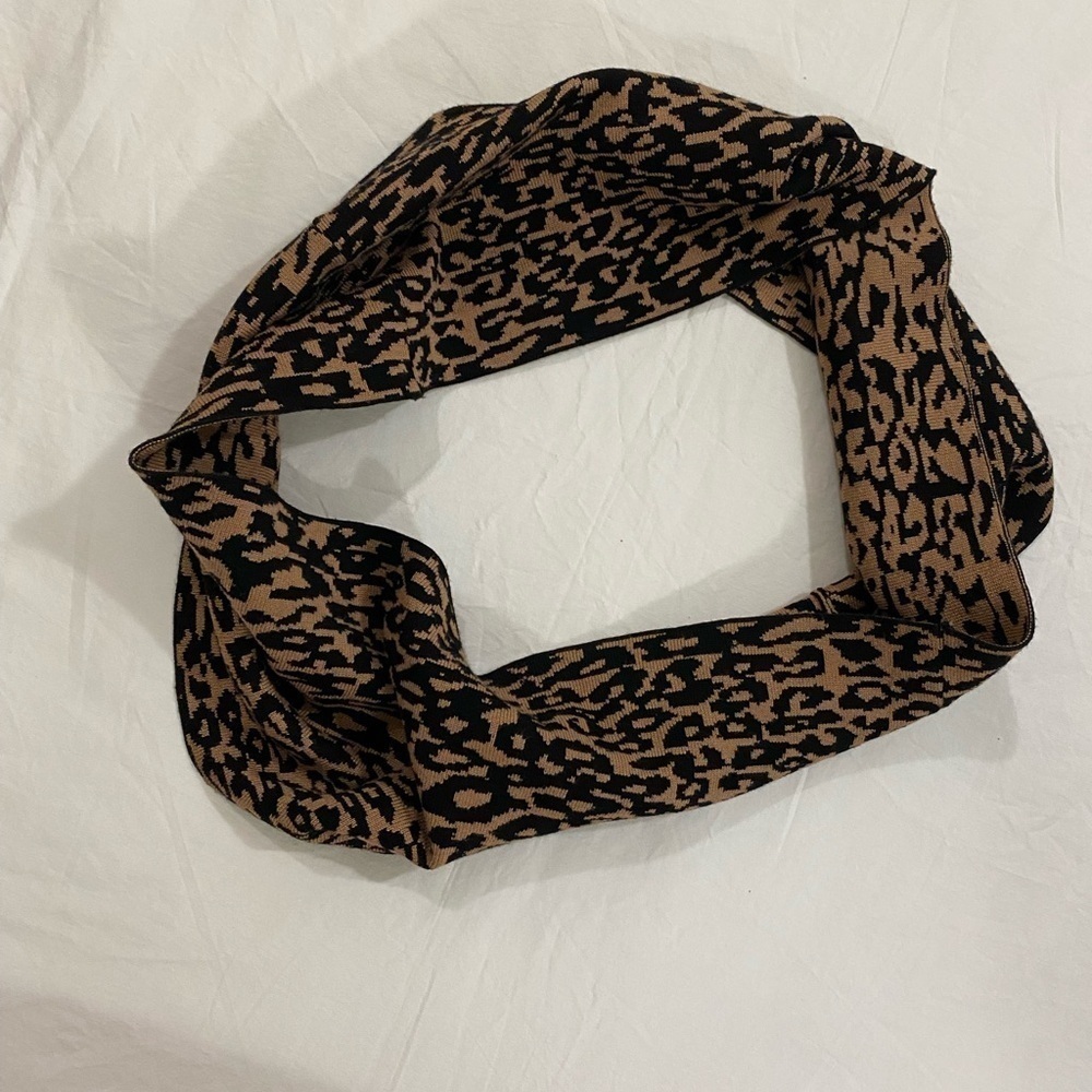 🎈Leopard  print neck warmer